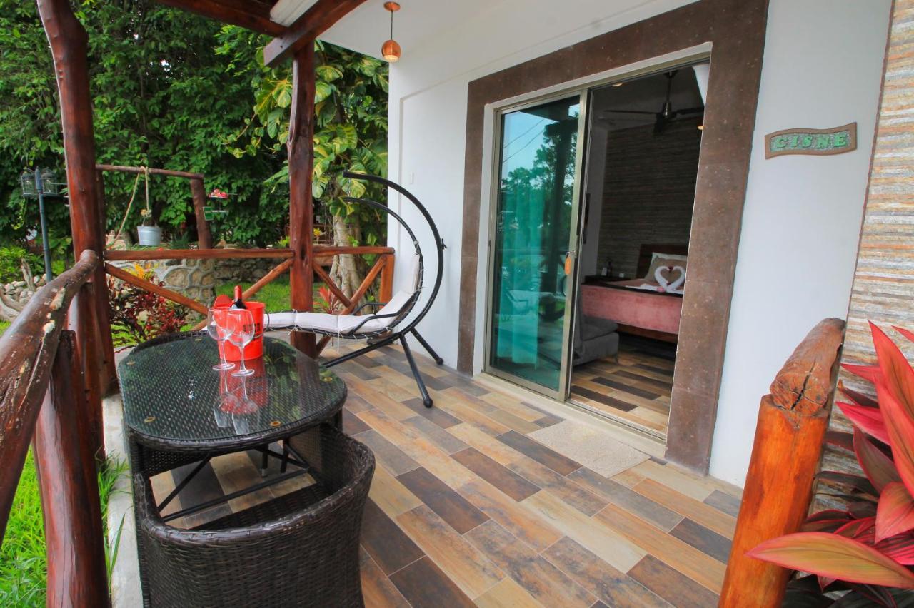 Hotel Pancho Villas Bacalar - Free Bikes And Paddles Eksteriør bilde